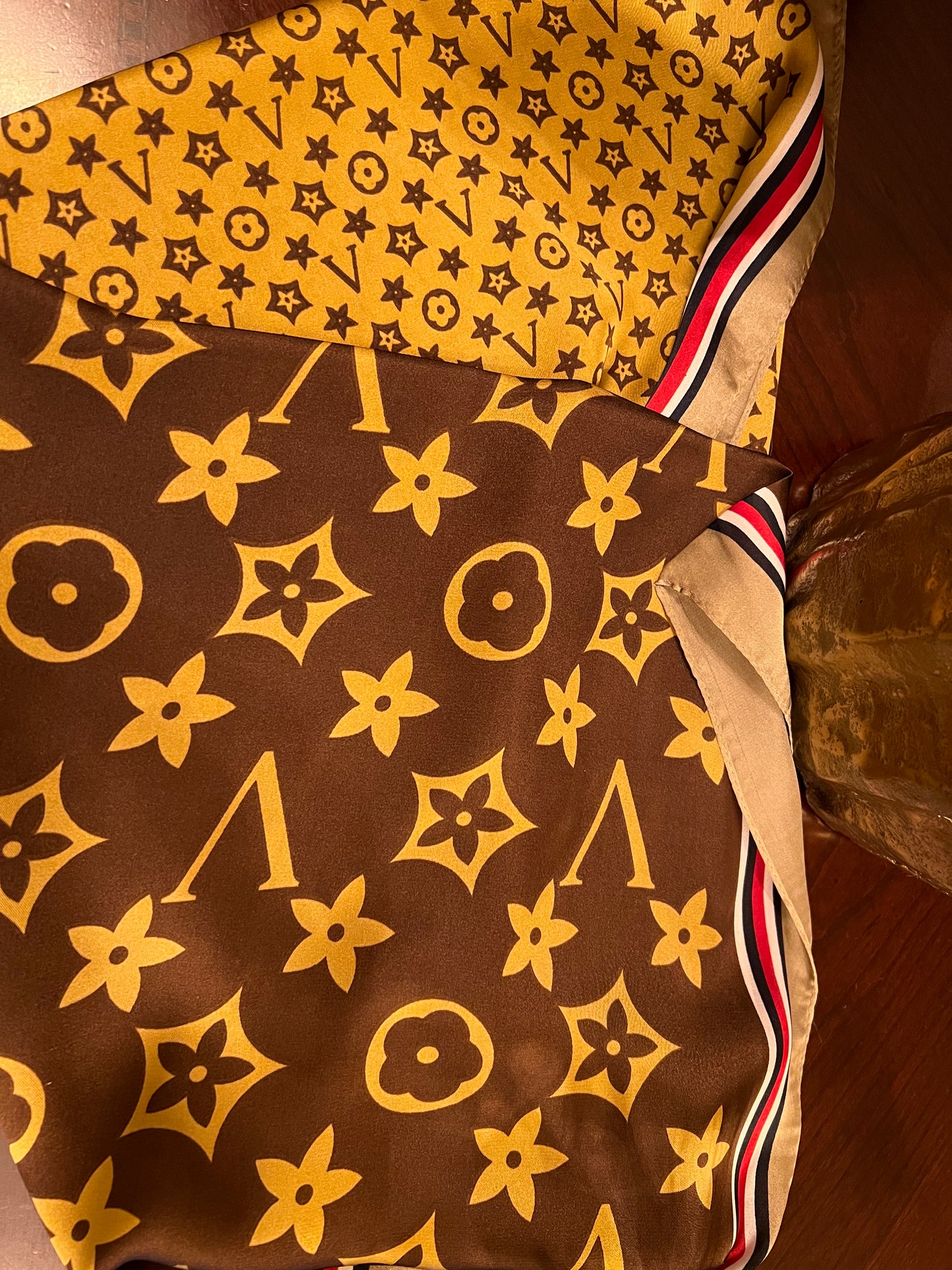 Louise Neck Scarf